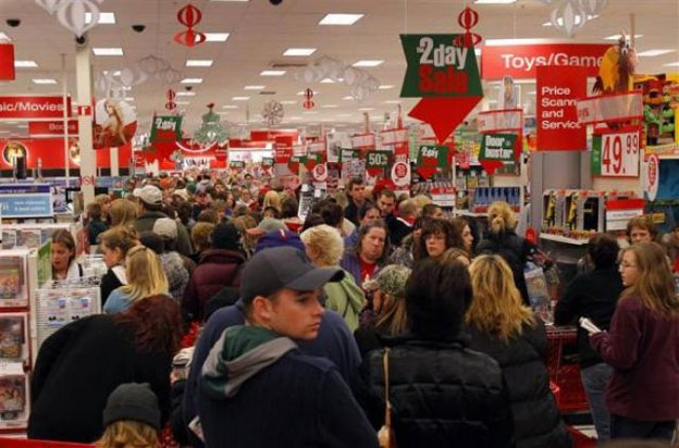 Why You Should Wait A Little Bit Longer Before Christmas Shopping