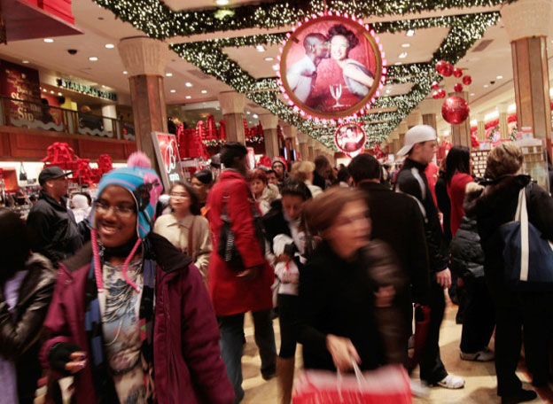 Why You Should Wait A Little Bit Longer Before Christmas Shopping